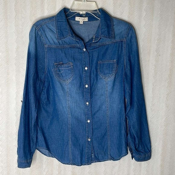 Women's Blue Button Down Shirt - Picture 3 of 6